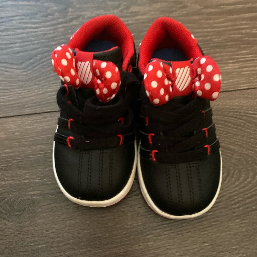 Minnie Mouse K-Swiss shoes
